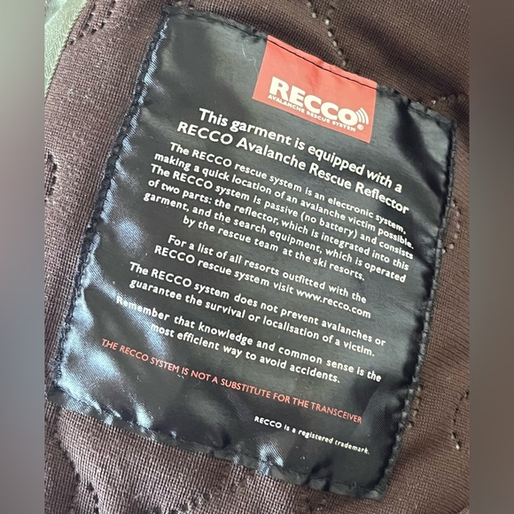 The North Face Women's Forrest Green Heavy Duty
Recco Ski Jacket SIZE XS - Picture 9 of 14